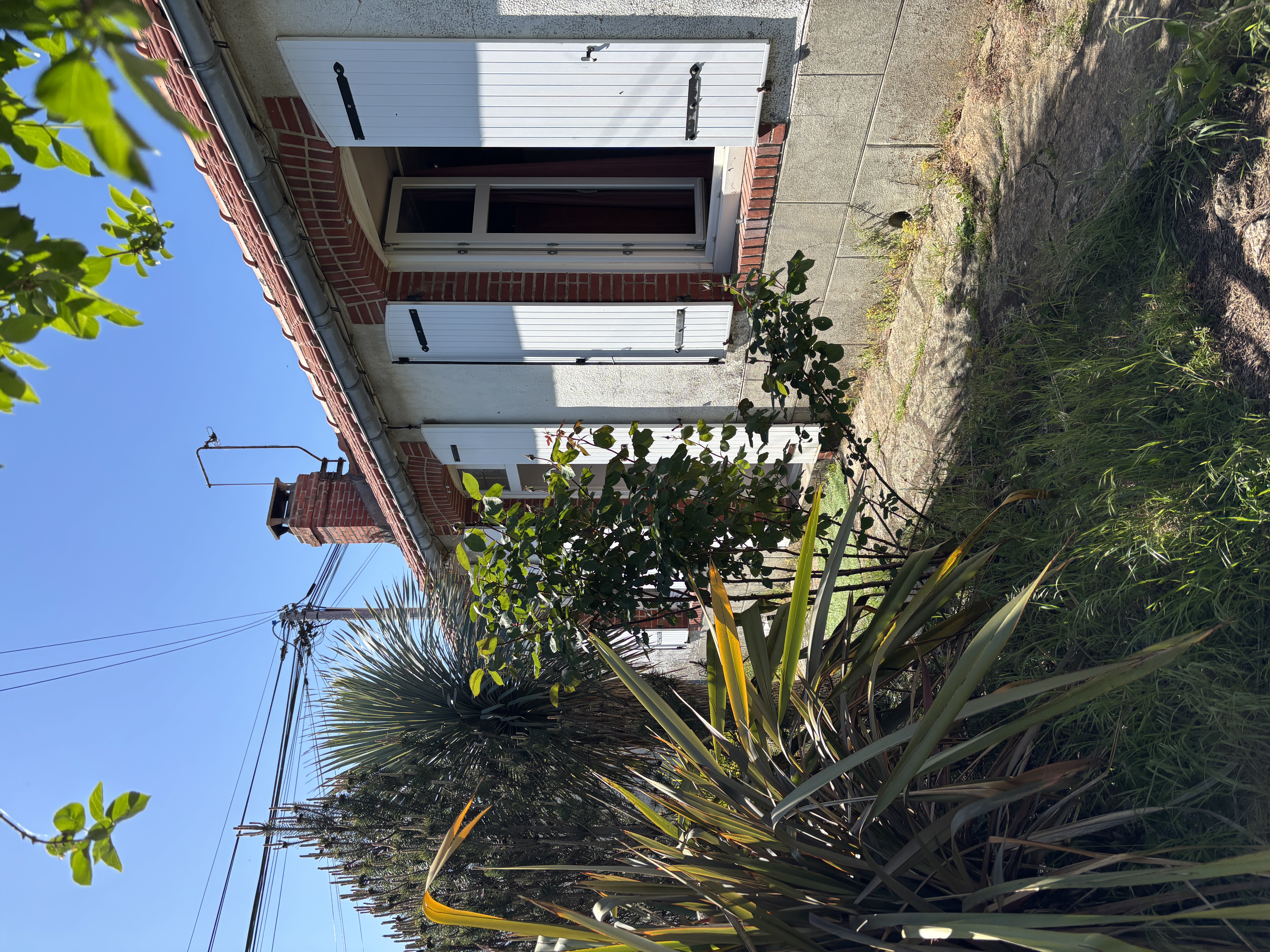 Côté façade
